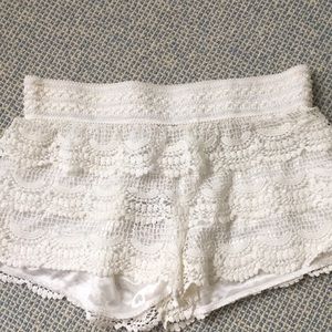 Pitaya white lace shorts!